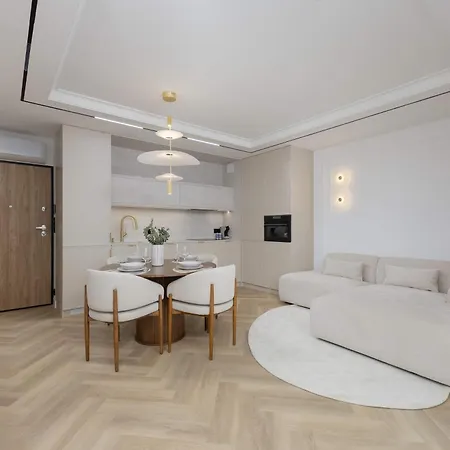 Elegant Zabkowska With Parking & Ac By Renters