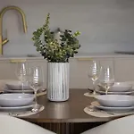 아파트 Elegant Zabkowska With Parking & Ac By Renters Prestige