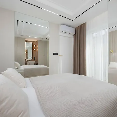아파트 Elegant Zabkowska With Parking & Ac By Renters Prestige 바르샤바